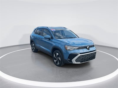 2025 Volkswagen Taos 1.5T SE