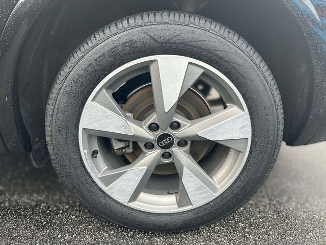 2023 Audi Q5 40 Premium quattro