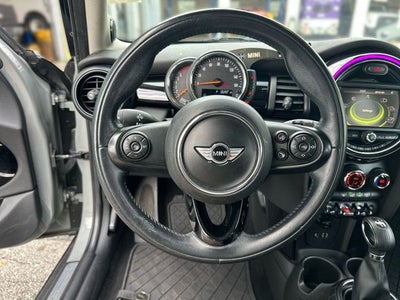 2016 MINI Cooper Cooper