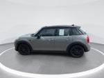 2016 MINI Cooper Cooper