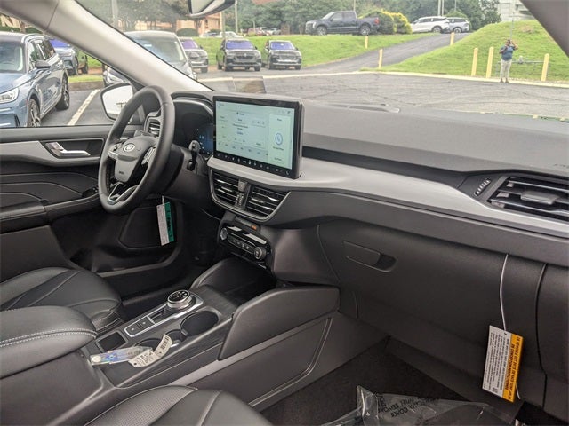 2025 Ford Escape Plug-In Hybrid Base