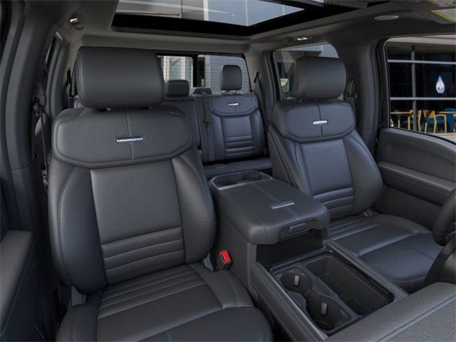 2026 Ford F-250SD Platinum LARIAT 4WD Crew Cab 6.75' Box