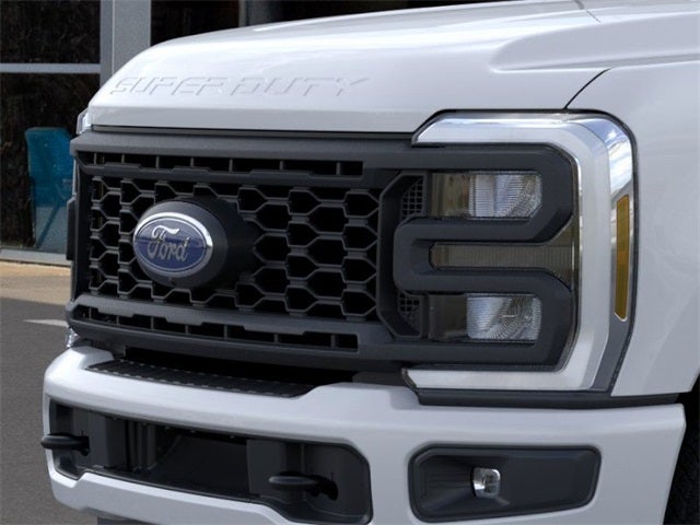 2025 Ford F-350SD XL XL 4WD Crew Cab 6.75' Box