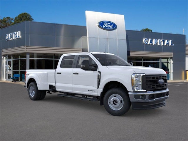 2026 Ford F-350SD XL XL 4WD Crew Cab 8' Box