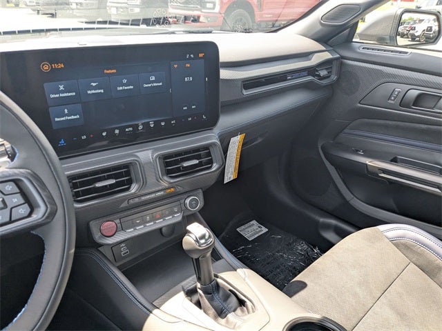 2025 Ford Mustang Dark Horse