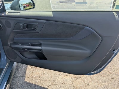 2025 Ford Mustang Dark Horse