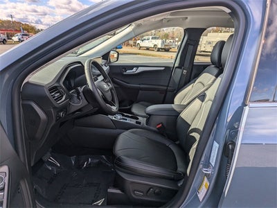 2025 Ford Escape Plug-In Hybrid Base