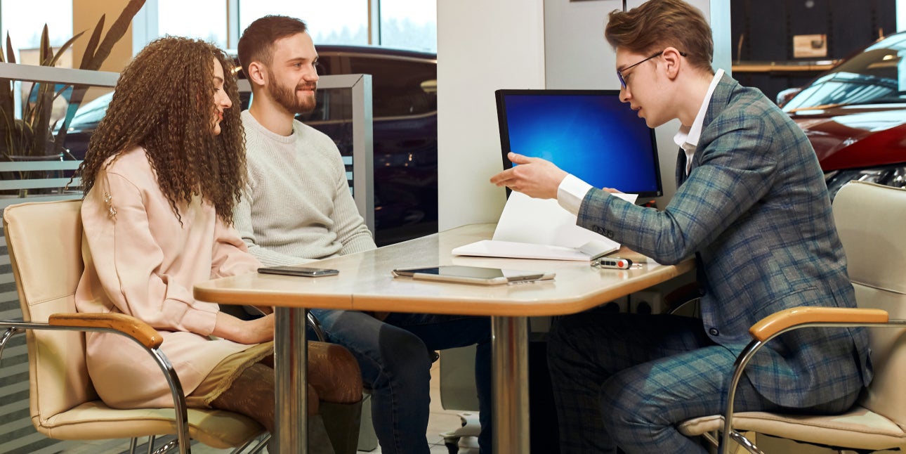 Ford F-150 Leasing vs. Financing